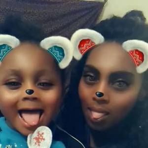 Meet your Posher, Andrea